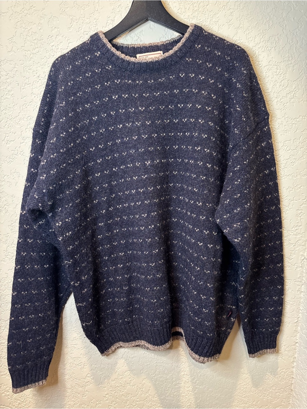 Woolrich Navy Crewneck Sweater with Light Gray Pattern